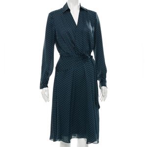 Equipment black dress with star print size 4